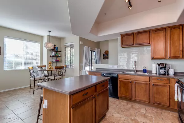 Gilbert, AZ 85233,240 W JUNIPER Avenue #1013