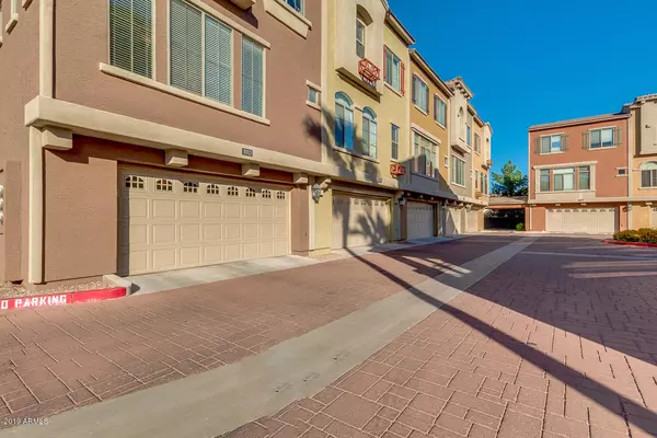 Gilbert, AZ 85233,240 W JUNIPER Avenue #1013