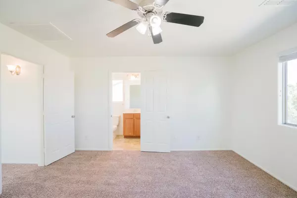 Glendale, AZ 85303,7221 N 72ND Drive