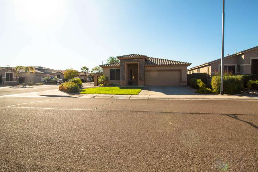 20508 N 94TH Drive, Peoria, AZ 85382