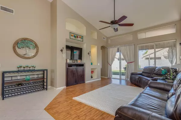 Chandler, AZ 85286,1370 W ARMSTRONG Way