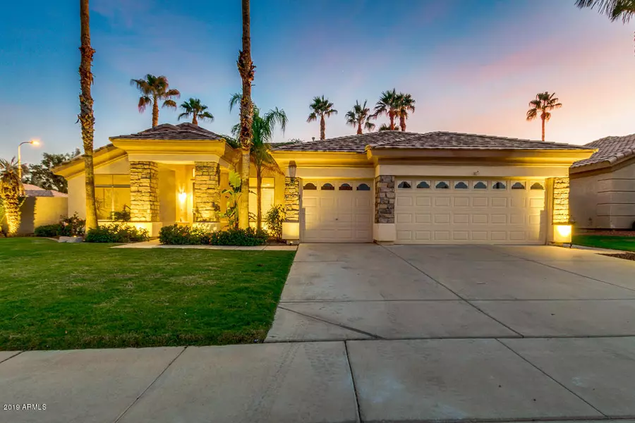 1283 W INDIGO Drive, Chandler, AZ 85248