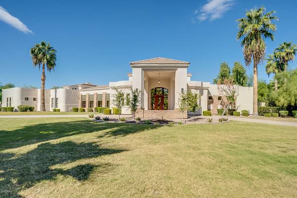 Paradise Valley, AZ 85253,6702 E SUNNYVALE Road