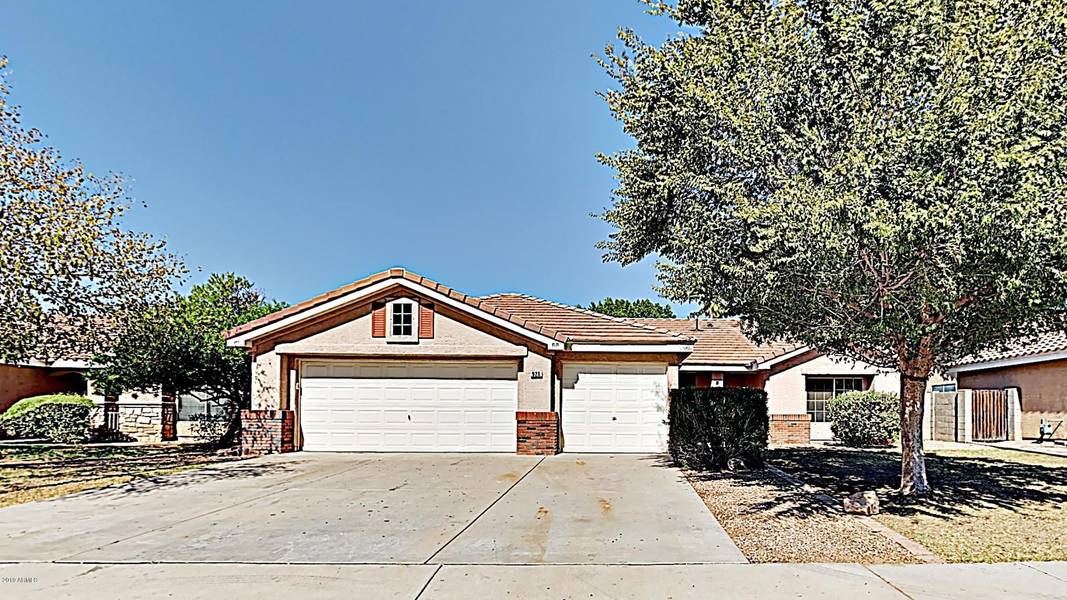 926 W COOLEY Drive, Gilbert, AZ 85233