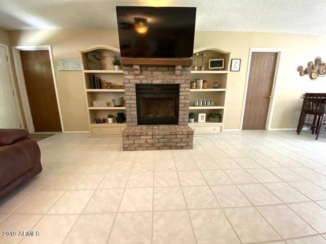 Chandler, AZ 85225,124 S EUCALYPTUS Place