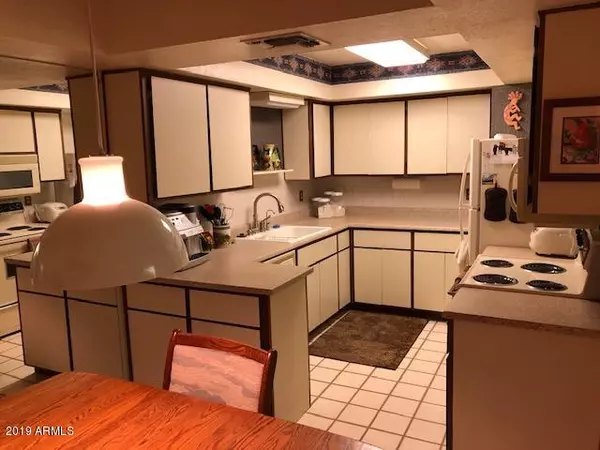 Phoenix, AZ 85032,4444 E PARADISE VILLAGE Parkway #138