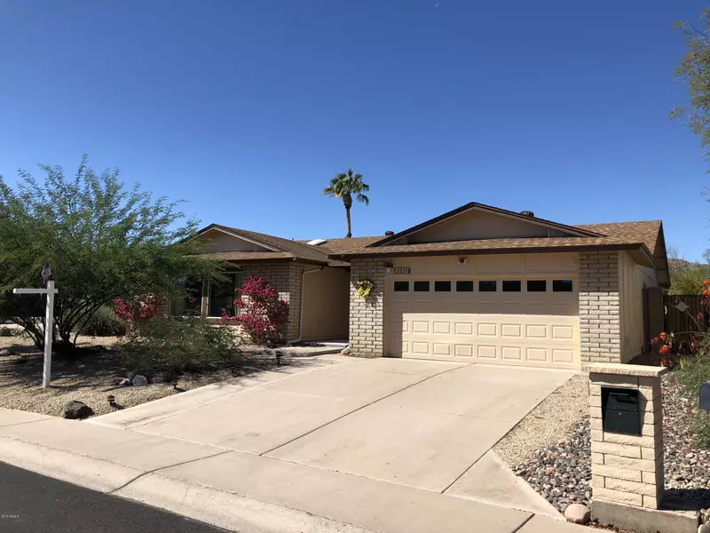 11214 S TOMAH Street, Phoenix, AZ 85044