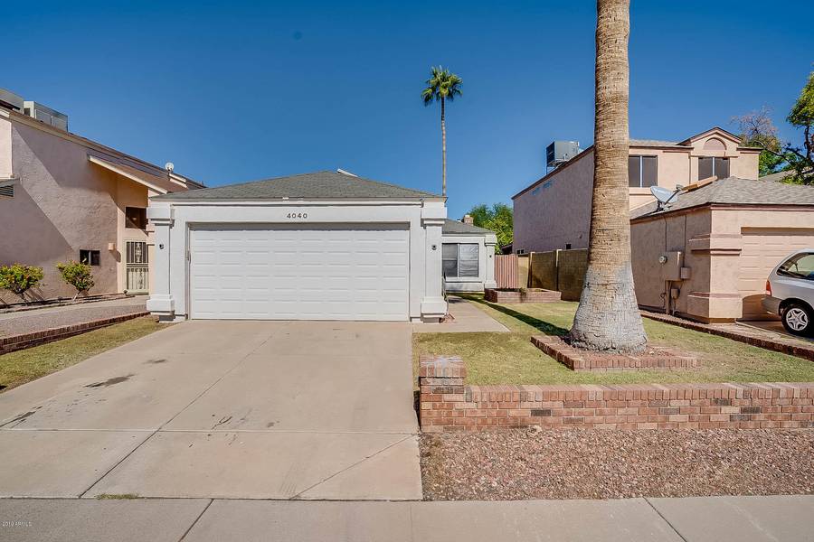 4040 W CAMINO DEL RIO --, Glendale, AZ 85310