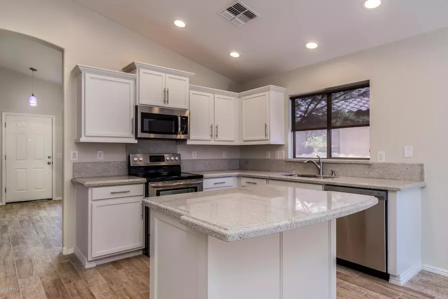 10559 W AMELIA Avenue, Avondale, AZ 85392