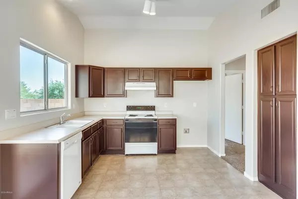 Phoenix, AZ 85044,14611 S 47TH Street