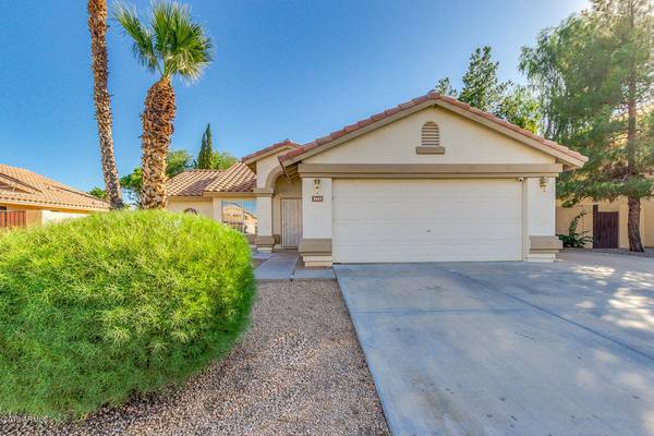 7443 W ROBIN Lane, Glendale, AZ 85310