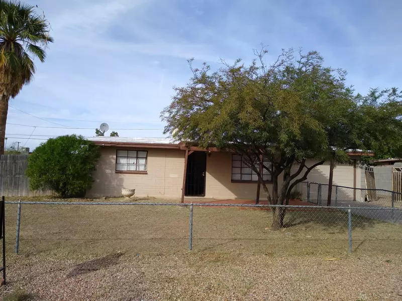 1702 E PHELPS Road, Phoenix, AZ 85022