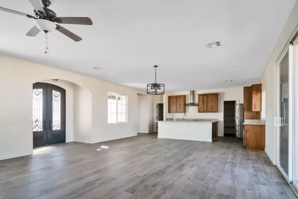 Wittmann, AZ 85361,31508 N 233rd Avenue