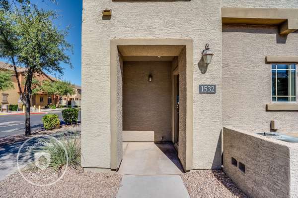 Tempe, AZ 85288,2402 E 5TH Street #1532