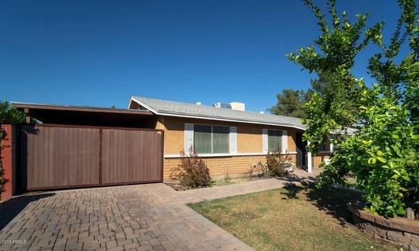 3958 W CHOLLA Street, Phoenix, AZ 85029