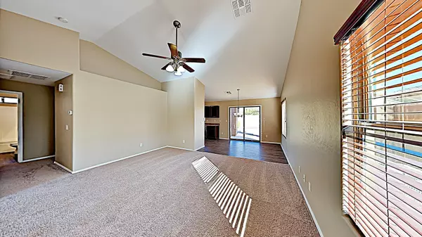 Gilbert, AZ 85297,3258 E THUNDERHEART Trail