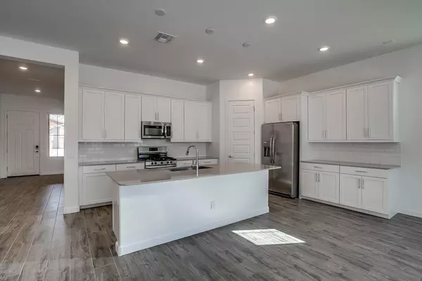 Tolleson, AZ 85353,4126 S 97TH Avenue