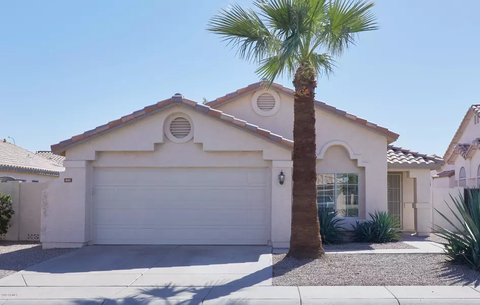 881 W Saragosa Street, Chandler, AZ 85225