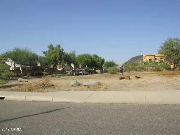 Phoenix, AZ 85027,2842 W LOUISE Drive #-