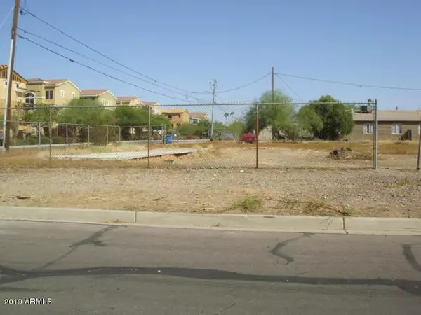 Phoenix, AZ 85027,2842 W LOUISE Drive #-