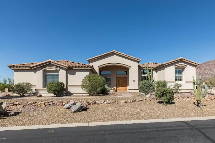 10904 E WALKING STICK Way, Gold Canyon, AZ 85118