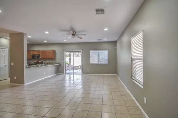 Peoria, AZ 85345,7004 W LINCOLN Street