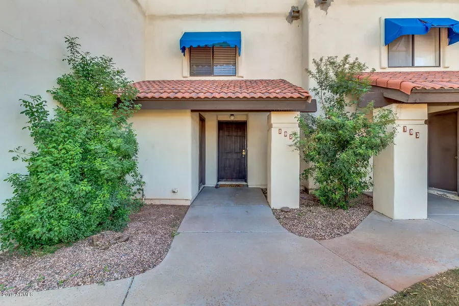 2201 W UNION HILLS Drive #102, Phoenix, AZ 85027