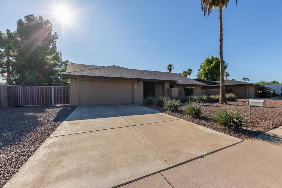 15640 N 55TH Street, Scottsdale, AZ 85254