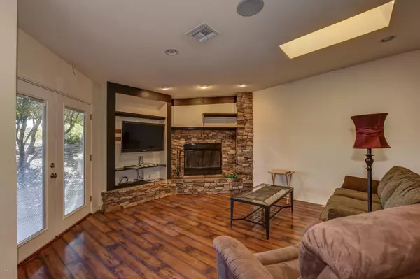 Prescott, AZ 86301,4990 SUMMIT Circle #1