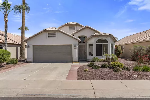 209 S CROSSCREEK Drive, Chandler, AZ 85225