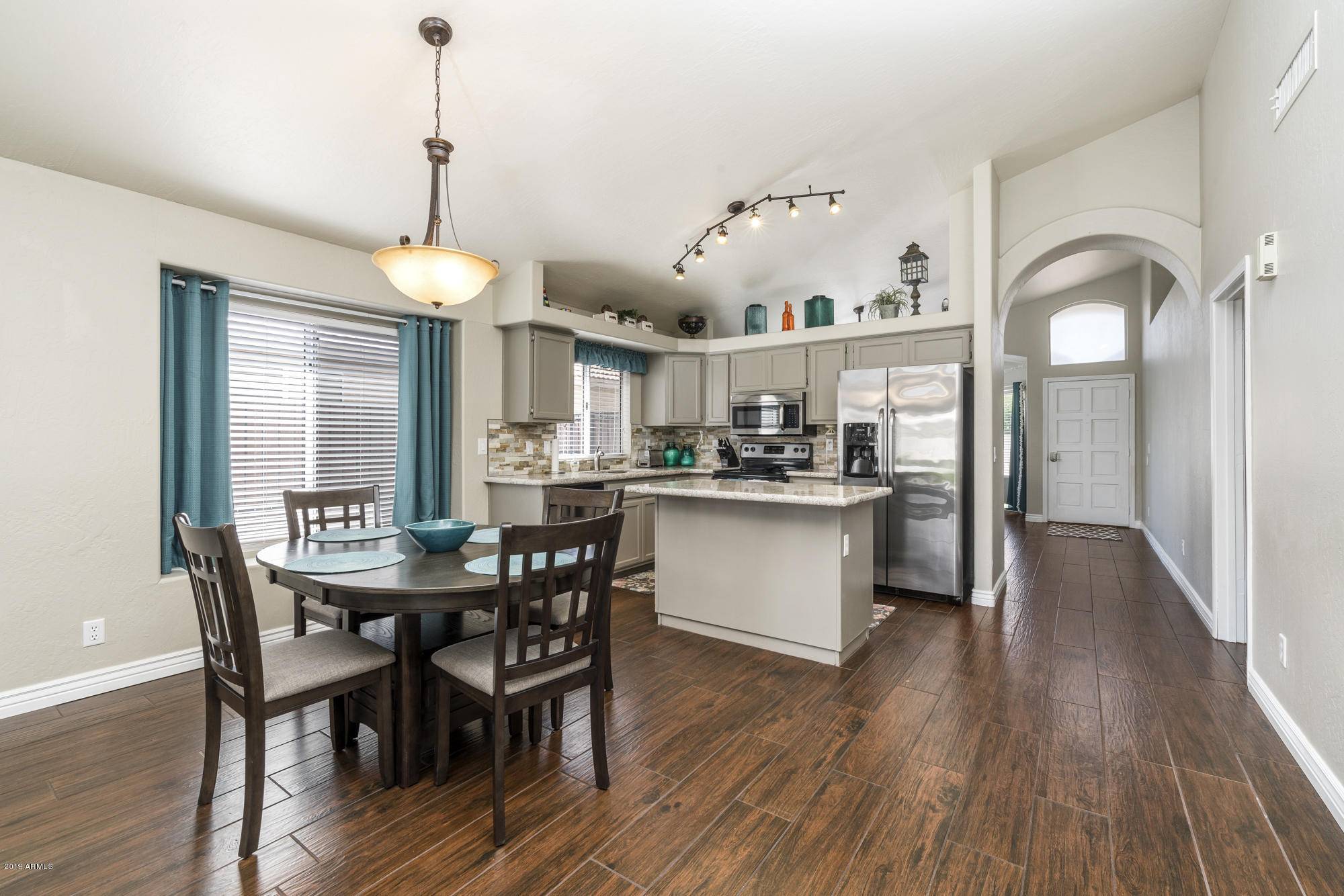 Chandler, AZ 85225,209 S CROSSCREEK Drive