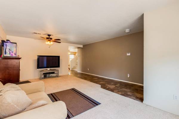 Chandler, AZ 85249,6134 S BELL Place