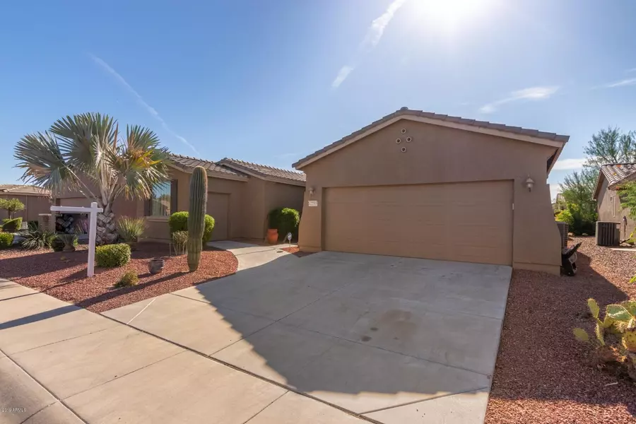 42755 W OCEAN BREEZE Drive, Maricopa, AZ 85138