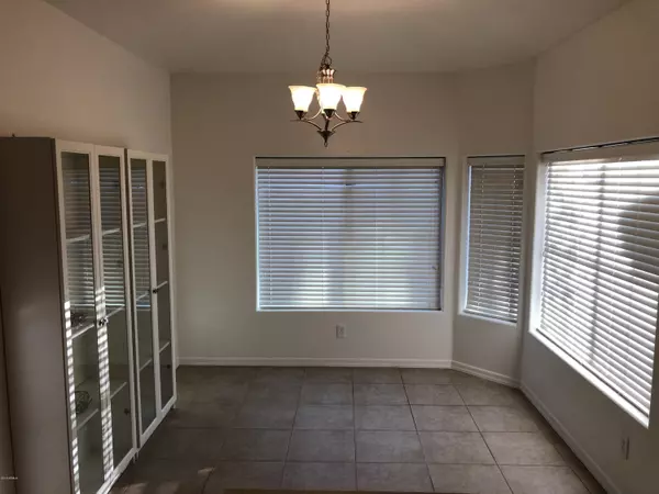 Tolleson, AZ 85353,9934 W GROSS Avenue