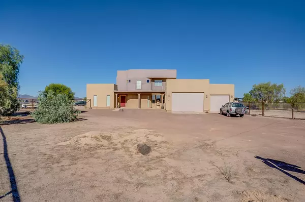 2704 S 365TH Avenue, Tonopah, AZ 85354