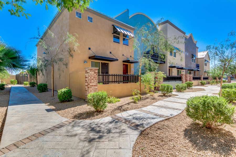 1406 W MAIN Street #101, Mesa, AZ 85201