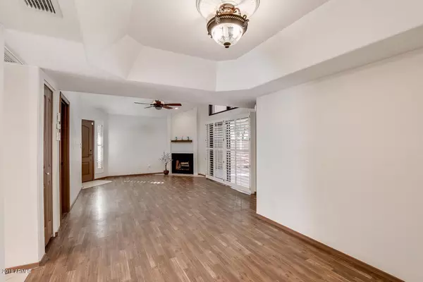 Phoenix, AZ 85022,18002 N 12TH Street #2