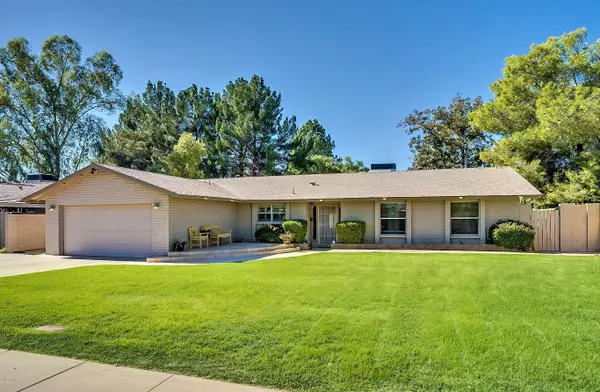 1050 N HUNT Drive, Mesa, AZ 85203