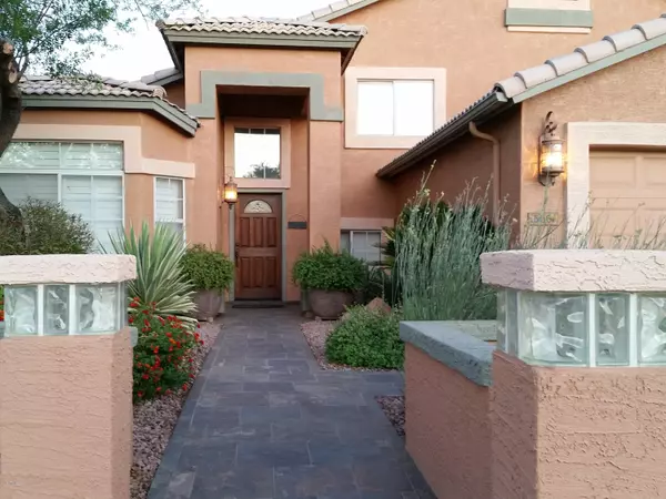 Phoenix, AZ 85044,15067 S 40TH Place S