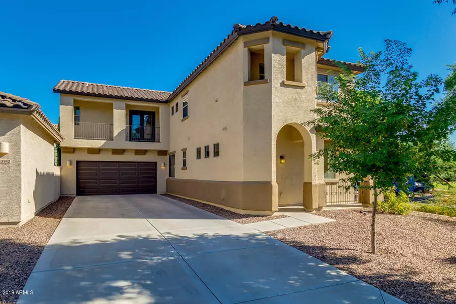 3948 E CLAXTON Avenue, Gilbert, AZ 85297