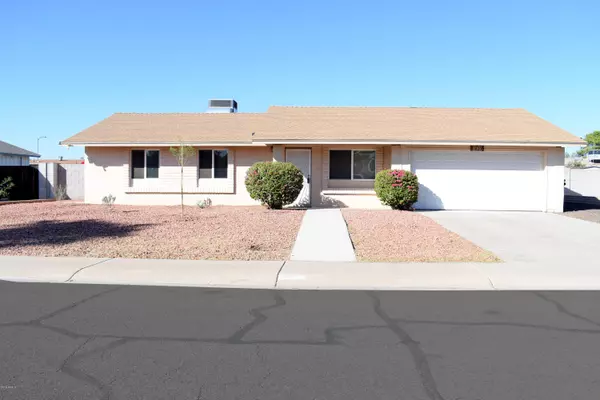 1820 W KERRY Lane, Phoenix, AZ 85027