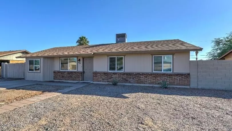 707 E PEPPERTREE Avenue, Apache Junction, AZ 85119