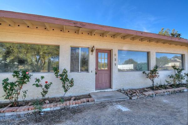 Wickenburg, AZ 85390,921 OASIS Drive