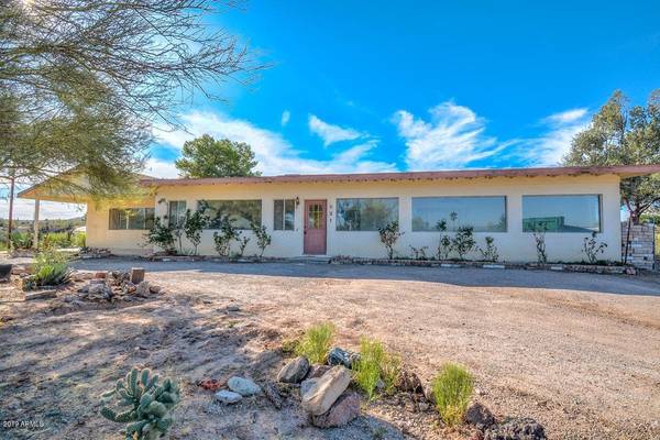 Wickenburg, AZ 85390,921 OASIS Drive