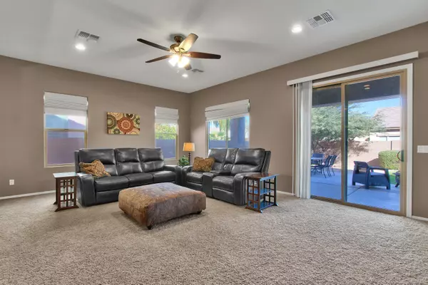 Chandler, AZ 85286,2562 E Redwood Place