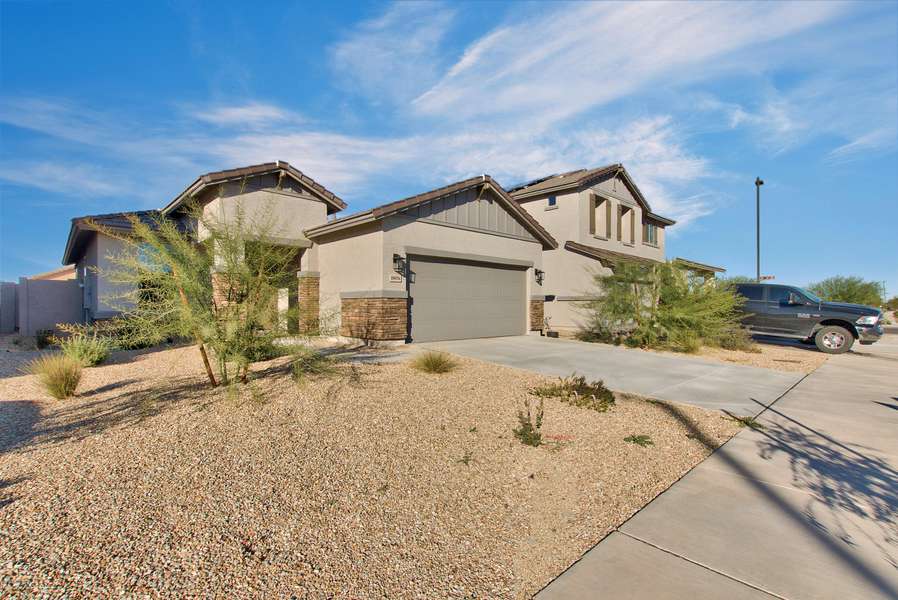 18056 W IDA Lane, Surprise, AZ 85387