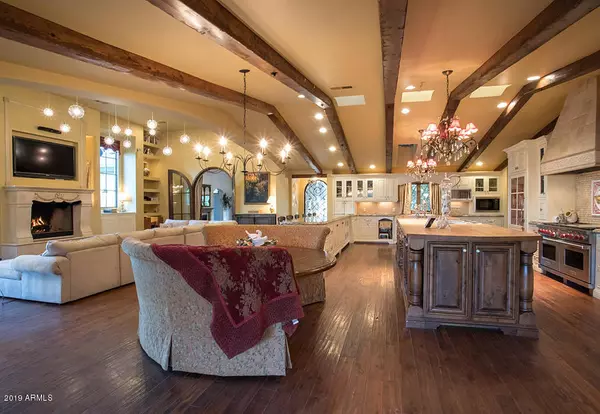 6001 E DYNAMITE Boulevard, Cave Creek, AZ 85331