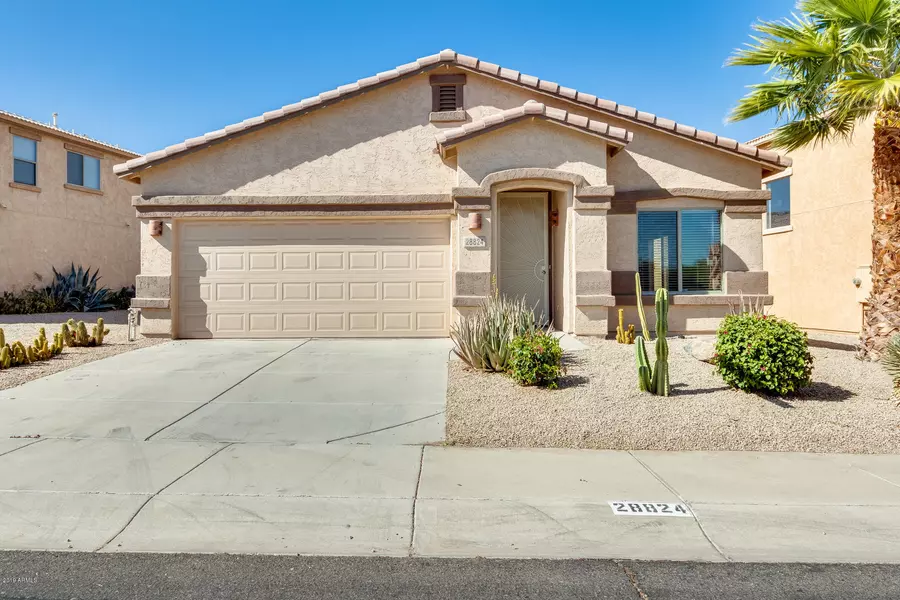 28824 N MARAVILLA Drive, San Tan Valley, AZ 85143