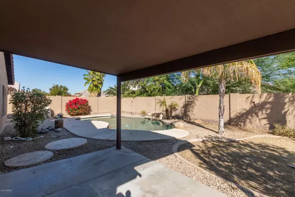 Phoenix, AZ 85043,2919 S 73rd Drive