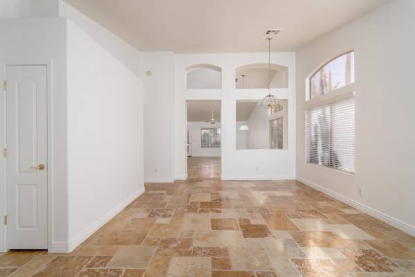 Chandler, AZ 85286,431 W MARLIN Place